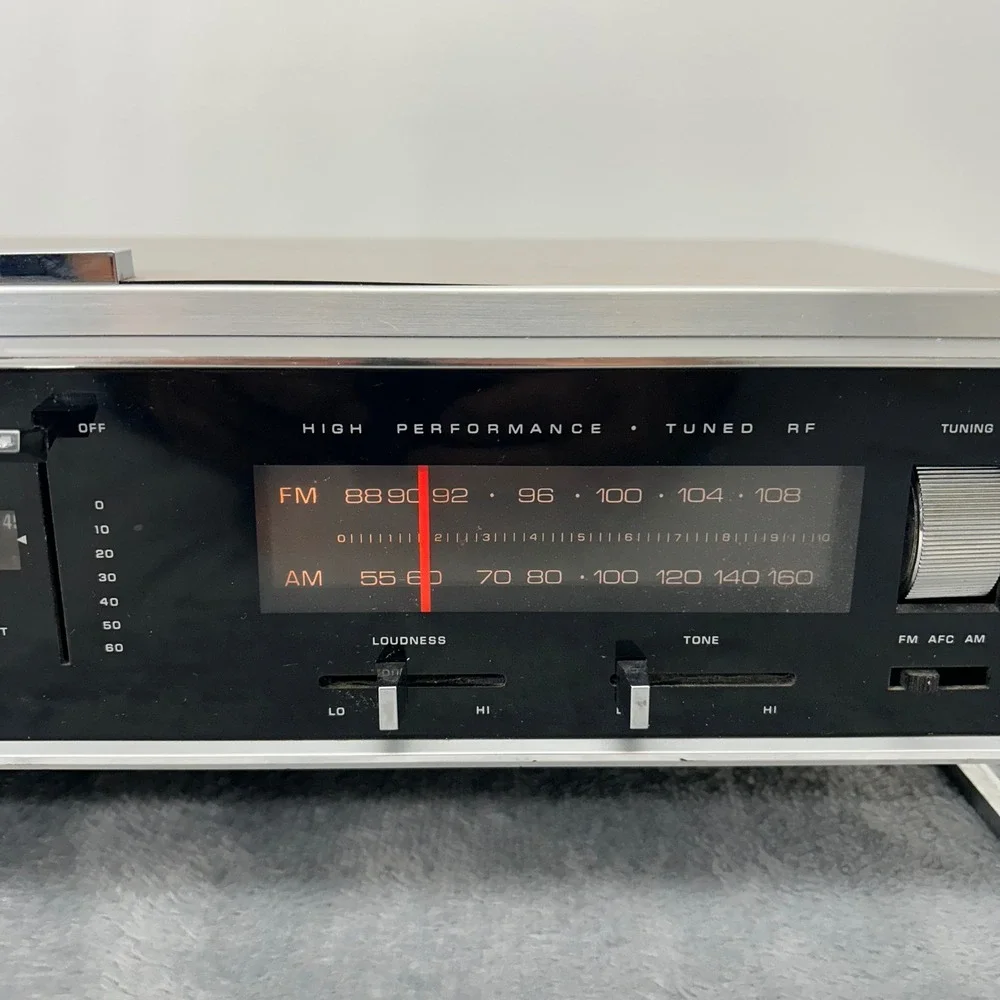 Zenith E475W Vintage Rolling Digit AM/FM Alarm Clock Radio Wood Grain MCM Japan